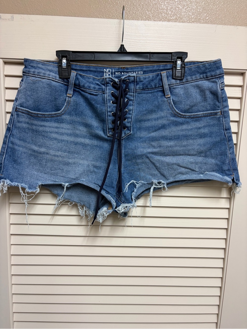 No Boundaries Denim Shorts Womens 17 Lace Up High Rise Distressed Cutoff Y2K